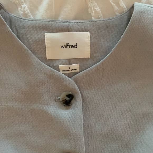 Aritzia Regal Vest Size 8 - Picture 2 of 6